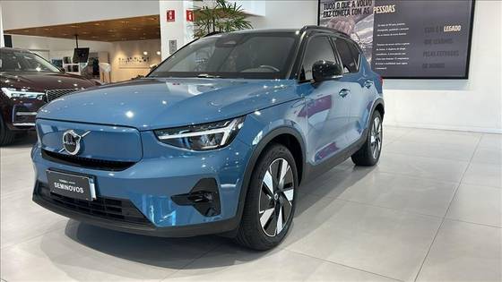 VOLVO XC40 P6 RECHARGE ELECTRIC PLUS VOLVO XC40 P6 RECHARGE ELECTRIC PLUS